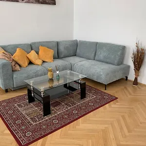 Opera Apartment Vienna
